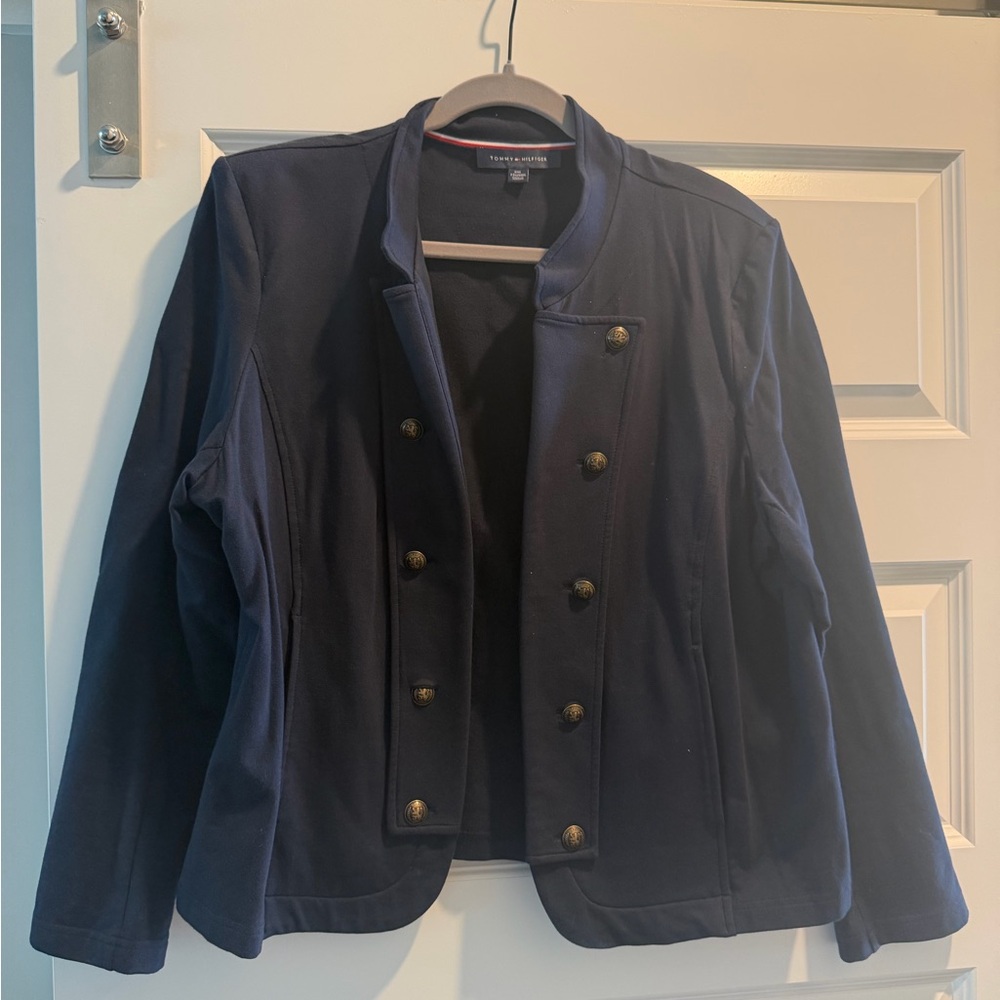 Tommy Hilfiger Navy Jacket.

#26 - Picture 2 of 4